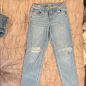 American Eagle 90’s straight leg jeans